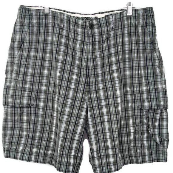Nautica Clipper Green Plaid Cargo Utlity Shorts Relaxed Fit Size 40W - Picture 1 of 7